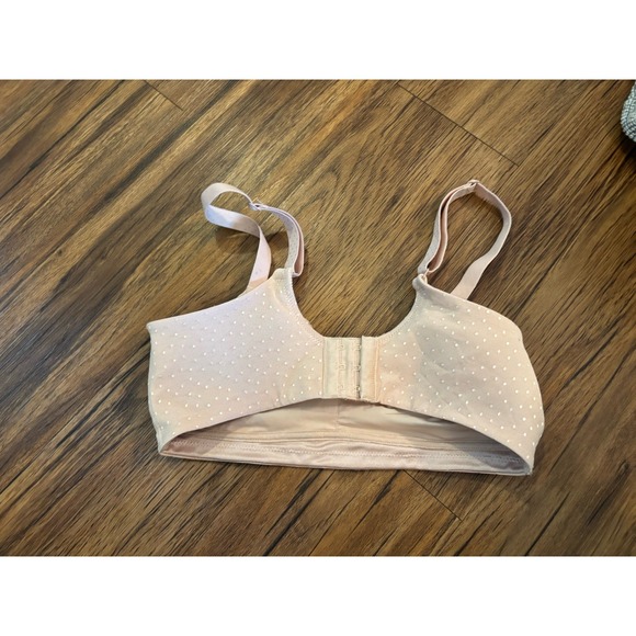 LOT OF 2 🌸 Wacoal 852303 How Perfect Wireless Unlined T-Shirt Bra size 34DD - Picture 3 of 4